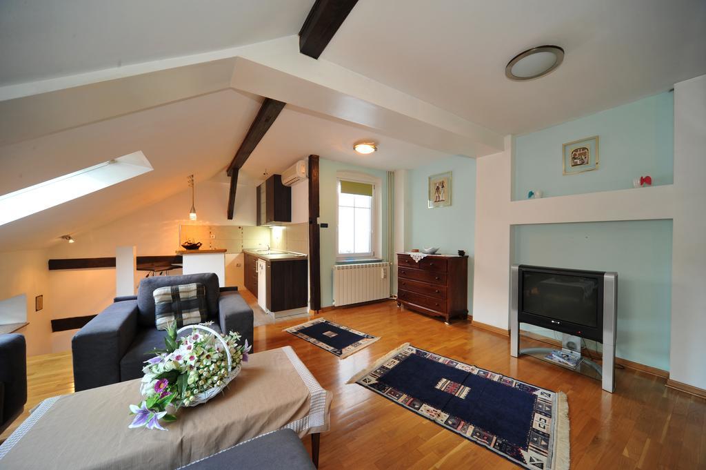 Apartment Resavska Белград Стая снимка