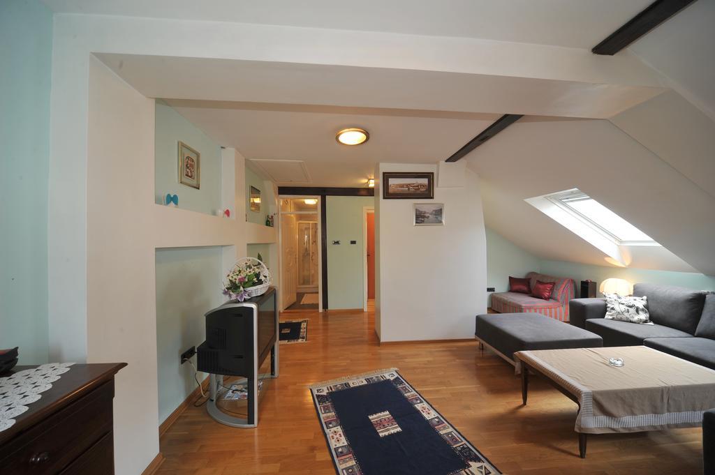 Apartment Resavska Белград Стая снимка