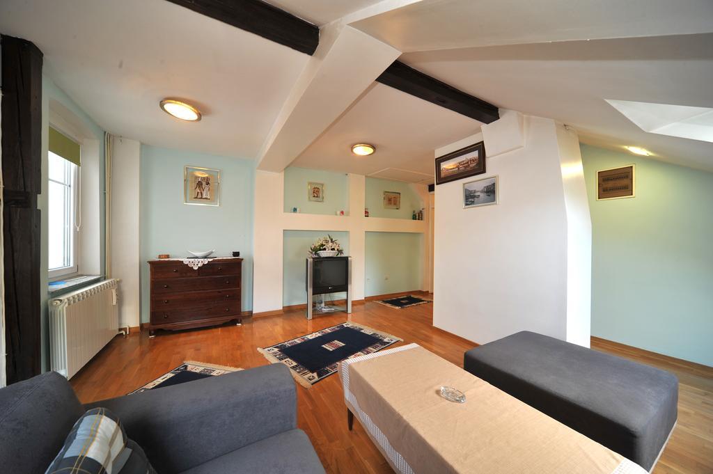 Apartment Resavska Белград Стая снимка